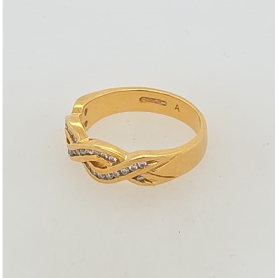 Pre Owned 18ct Diamond Ring ZB170